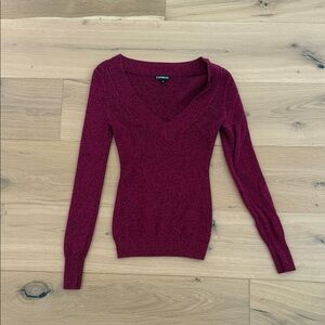 Express Women's Deep Red V-Neck Sweater
